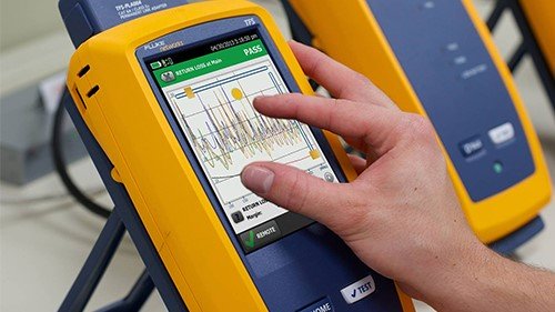 Figure 3 : Fluke tester